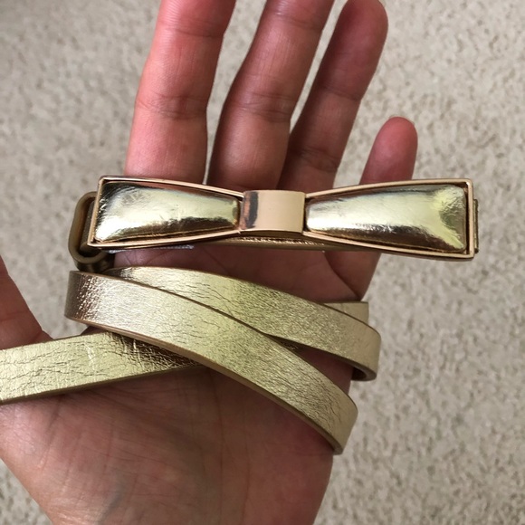 Eliza J metallic belt with bow - Picture 1 of 8
